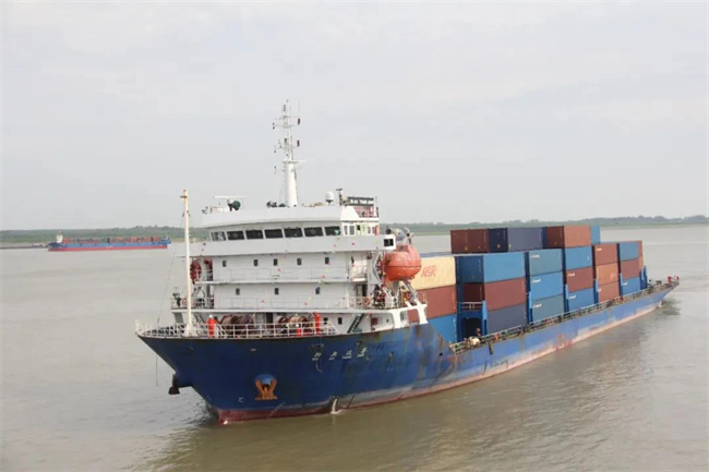 First Hunan-Russia Direct Shipment Route for Hazardous Chemicals Opens