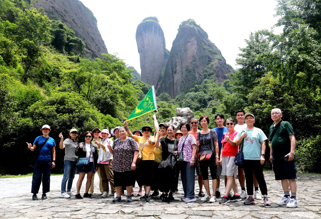 香港游客盛赞崀山风光