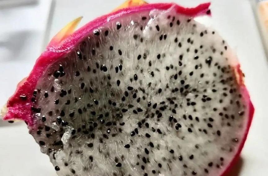 这些“长相奇怪”的水果能不能吃？几招教你辨别
