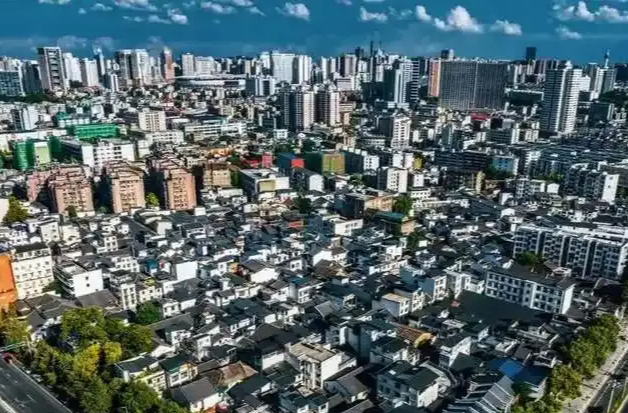 获中央财政补助！2025年长沙城市更新提速，计划改造30个城中村项目
