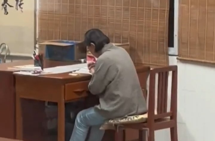 感动！这是张桂梅第15次送考