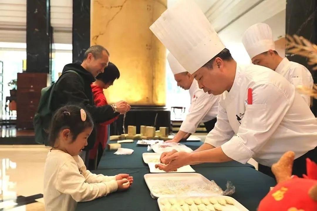 观点丨茶位费，约定俗成不等于理所当然