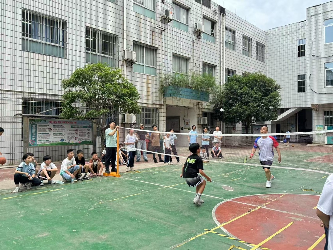校长说体育｜解锁龙泉学子力与美的幸福密码