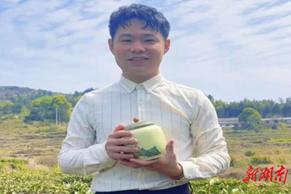 创新“直播电商+文旅服务”，湖南环生职院毕业生化身乡村“追梦人”