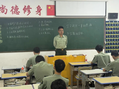 长沙中科智能技工学校第一届军事竞赛“青春杯”圆满落幕