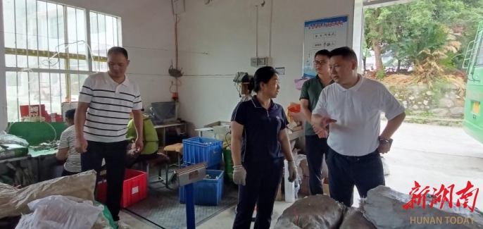 绥宁县黄土矿镇多举措筑牢就业帮扶车间安全防线