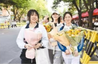 4天收费30万元承诺保提50分？“天价”中考突击班引质疑