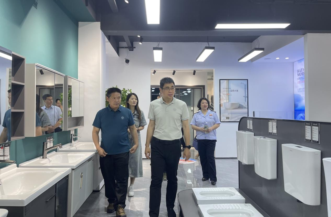 国家六部委联合调研组来株调研走访蝶依斓整装