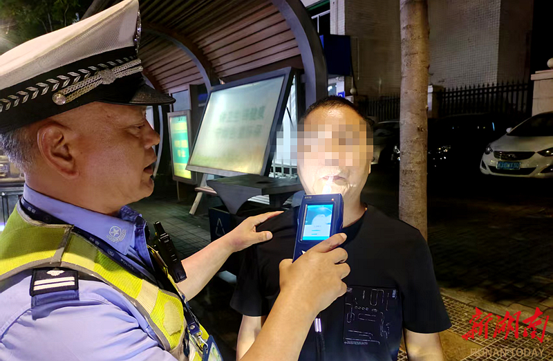 常德交警严打酒驾醉驾 1至5月2498人被查处