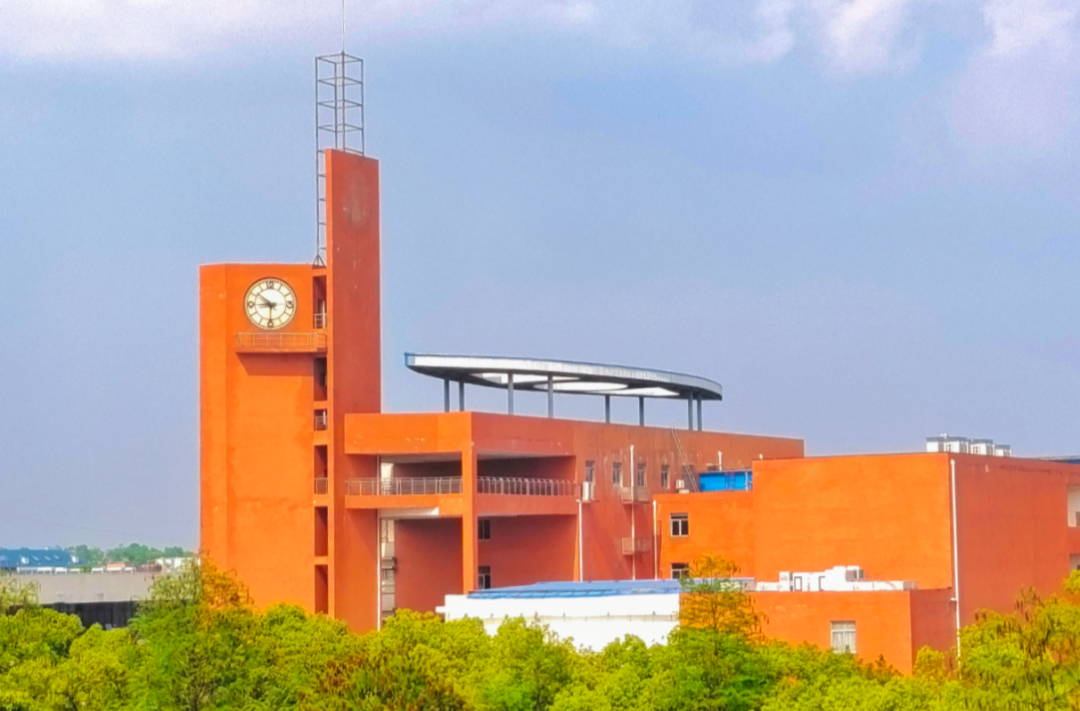 “创在湘潭 梦启韶华”系列报道⑬丨湘潭大学：培养卓越人才 创业梦想从这里启航