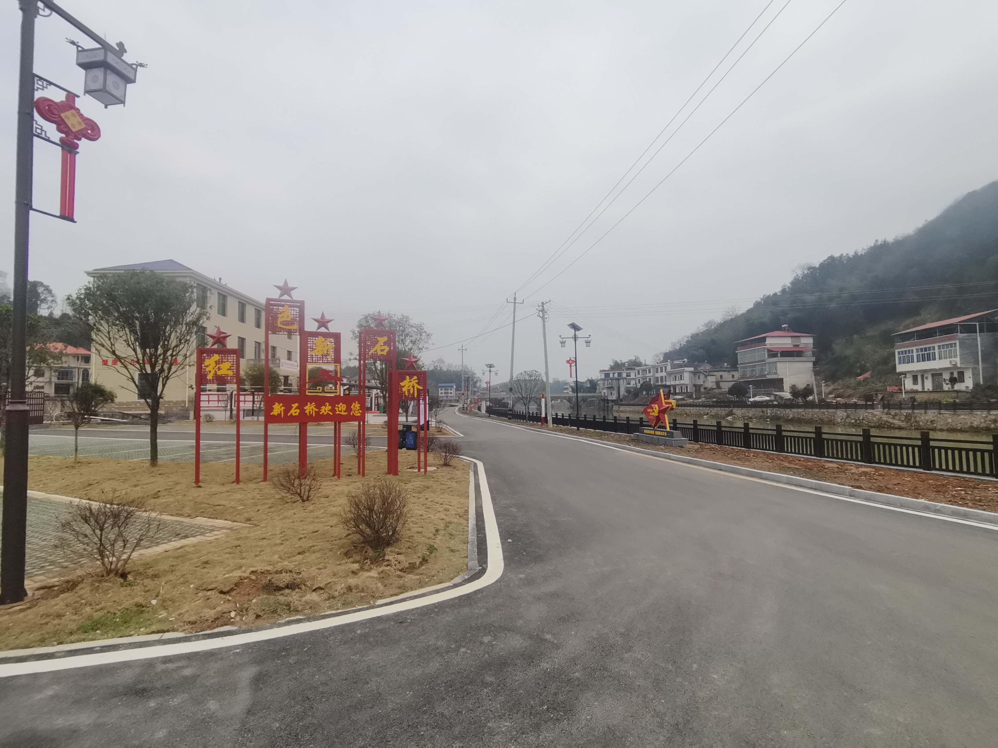 湄水河畔的“筑梦人”