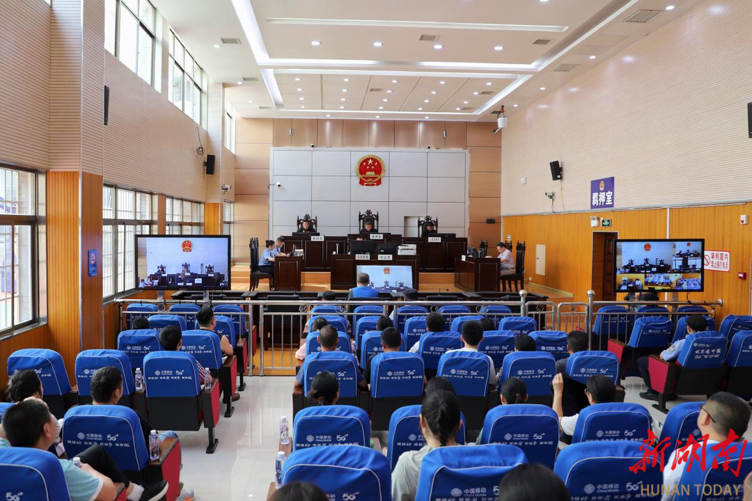 庭审变课堂，古丈法院开展职务犯罪案件旁听庭审活动