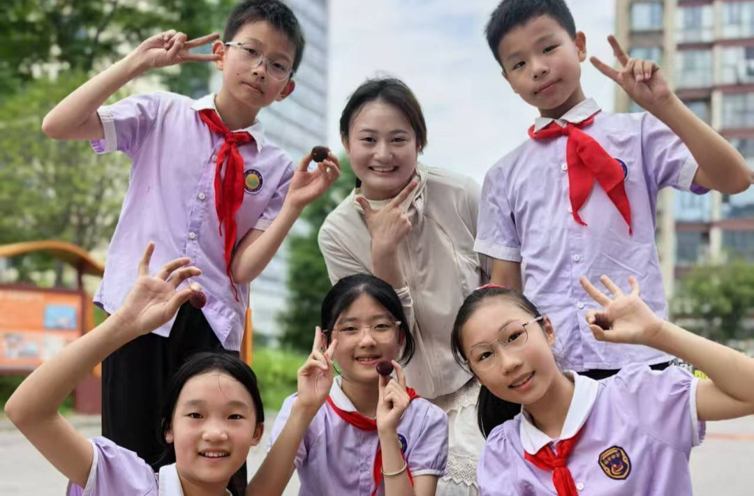长沙市雨花区和平小学：童心飞“杨”  遇见“梅”好
