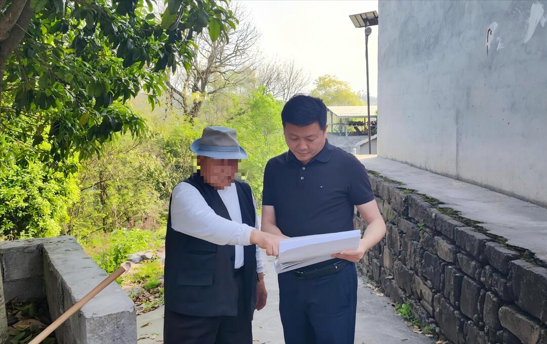 吉首市委政法委：纾困解难 为民服务