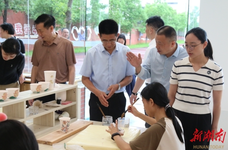 湘潭市残联一行赴株洲市特殊教育学校考察残疾人教育工作