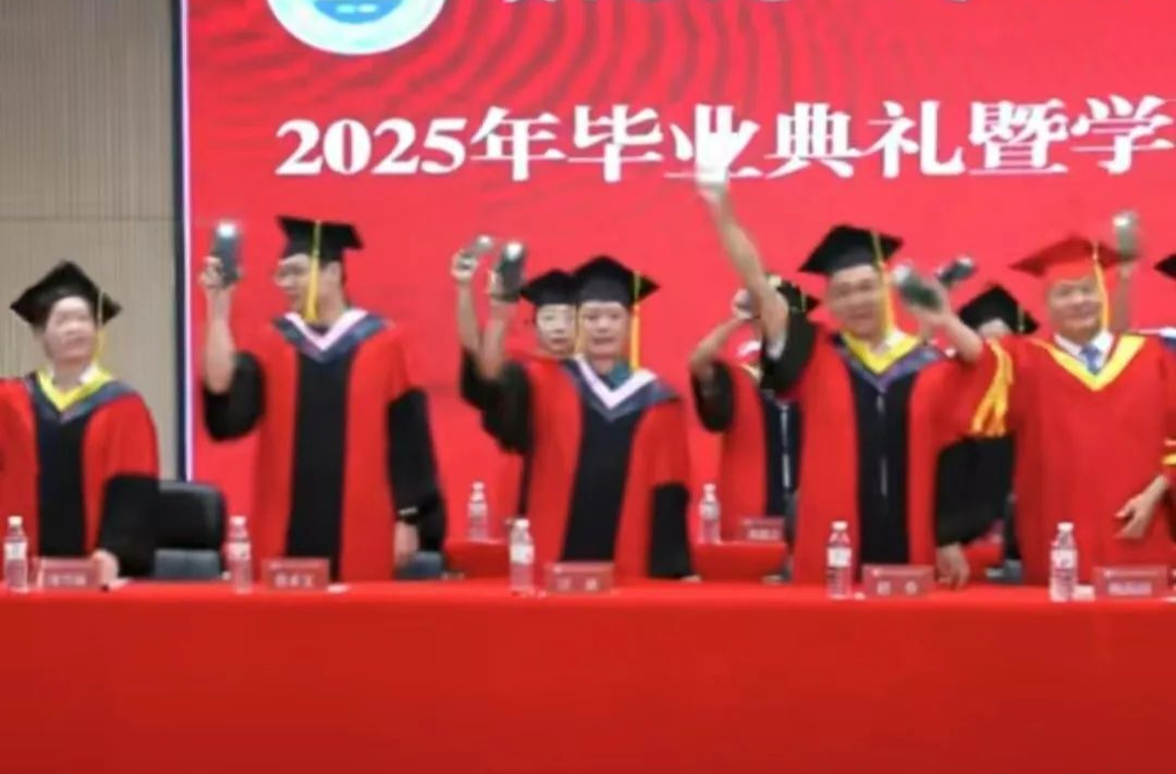 94人不能毕业，“录取=毕业”的大学观该摈弃了