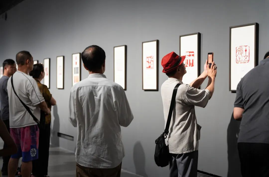 李立诞辰一百周年特展亮相长沙美术馆