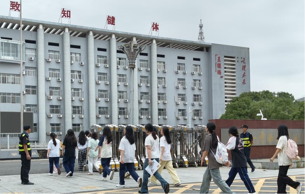 衡南一中云集校区考点2025年学考圆满收官