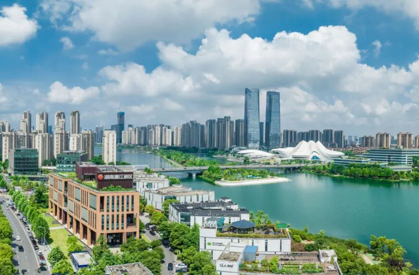 并购破局，湘股跨界向“新”