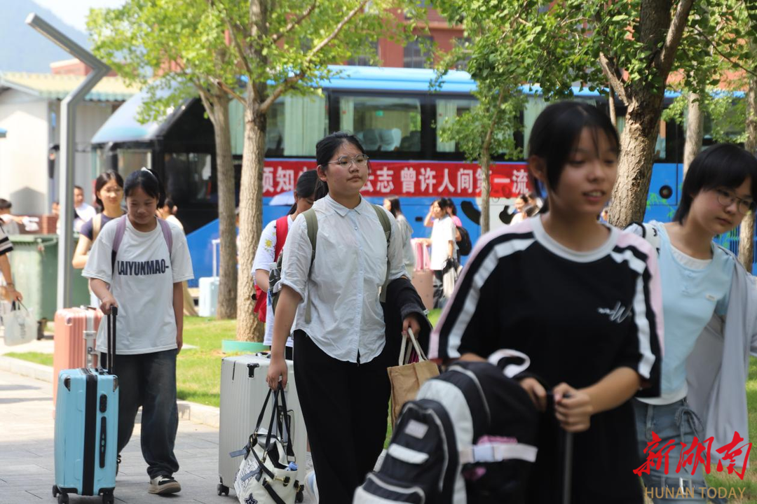 石门：周密部署与温情守护助力中考学子逐梦
