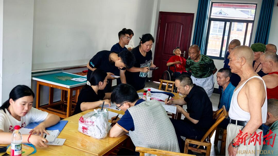 桑植縣：“辦理殘疾人證”上門服務(wù)暖民心
