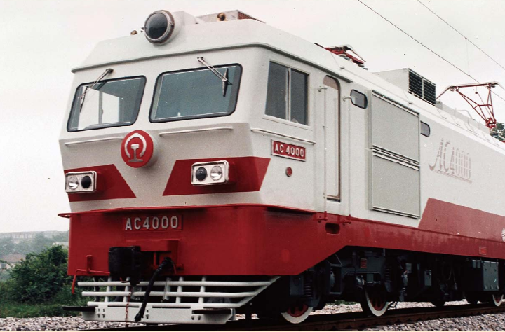 歷史上的今天丨1996年6月19日，我國(guó)首臺(tái)交流傳動(dòng)機(jī)車在株洲誕生