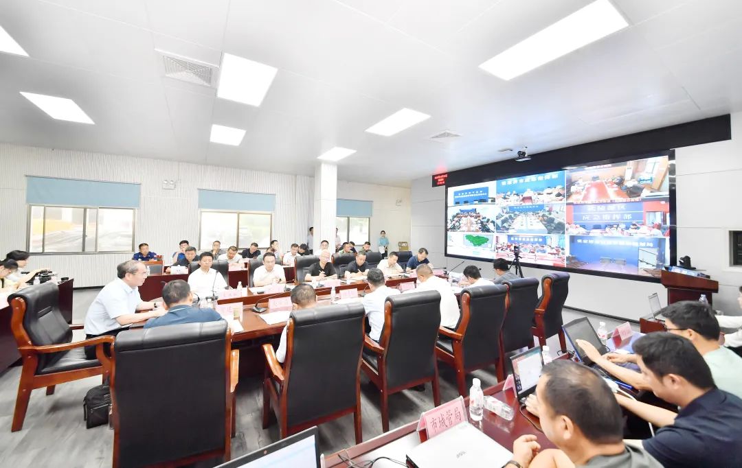 闻“汛”而动丨张家界市召开防汛抗灾会议