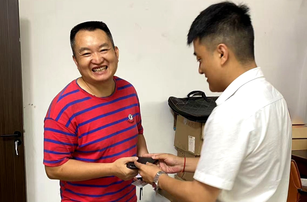 崀山景区暖心服务彰显“游客至上”宗旨
