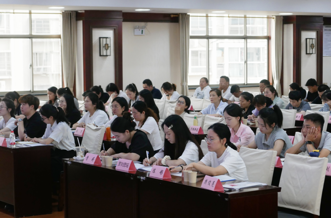 荷塘区社区专职工作者培训赋能基层治理，多元课程助力成长