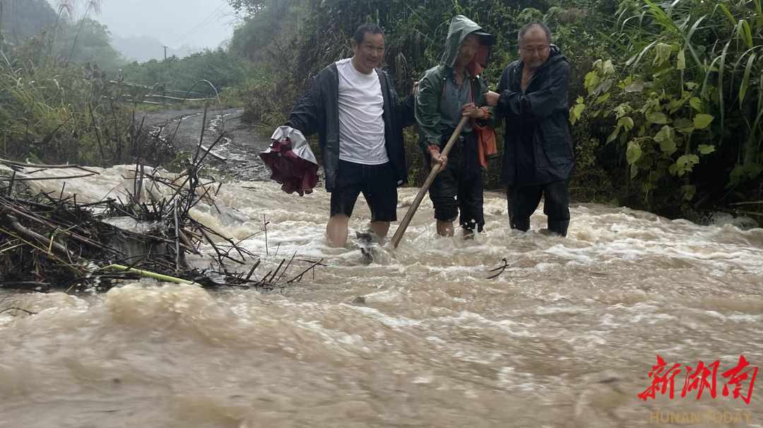 永順縣顆砂鄉(xiāng)搶抓防汛護民生