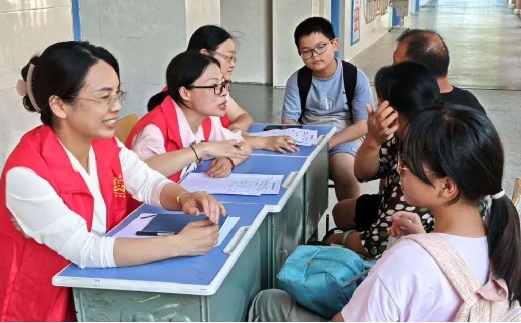 宁乡市煤炭坝镇中心小学举办家长会