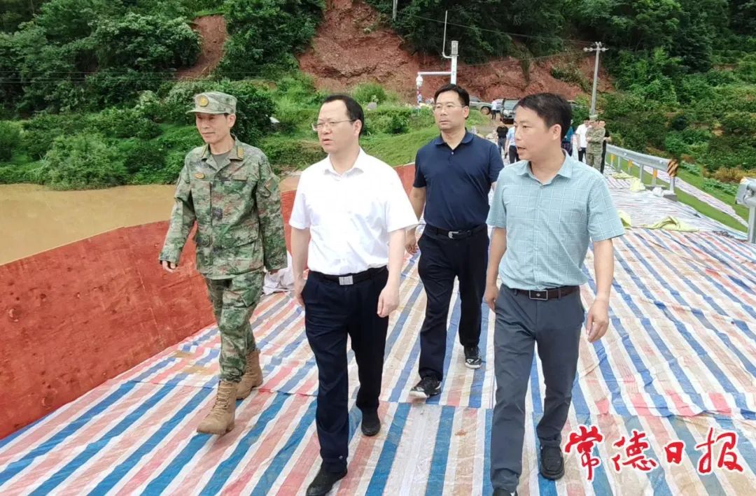 周振宇赴石门县调研督导防汛工作