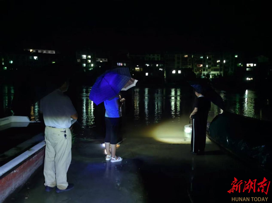 24小时不间断巡查，通道县溪镇全力确保安全度汛