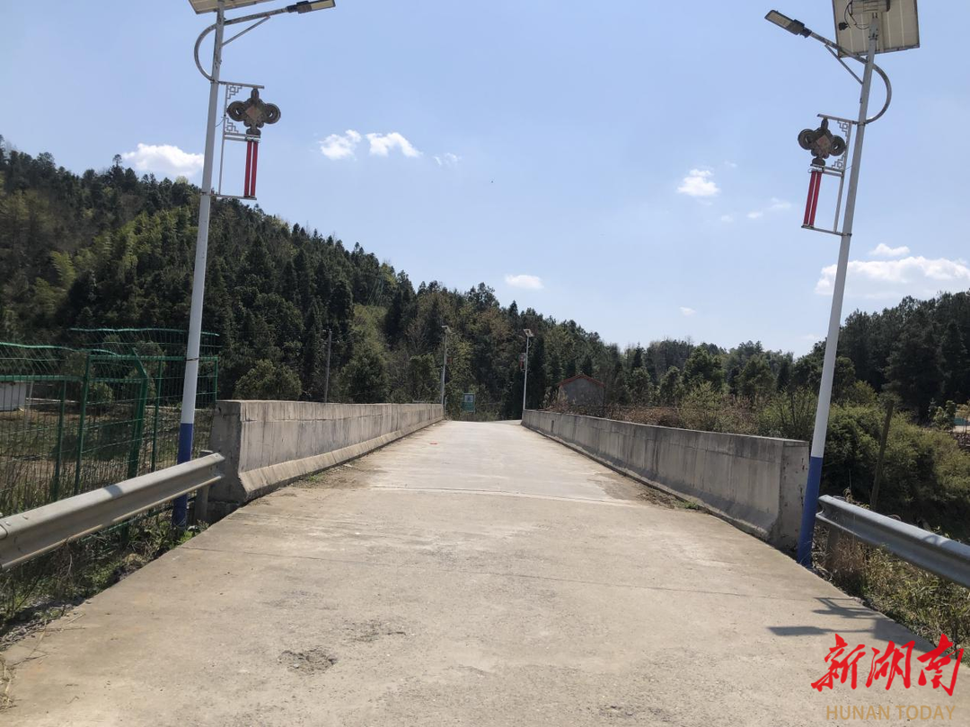 我写《驻村冻江源》