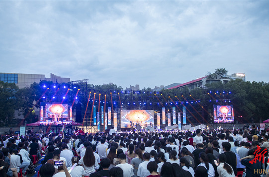 娄底文化艺术季｜娄底第三届大学生音乐文化节暨歌手大赛落幕