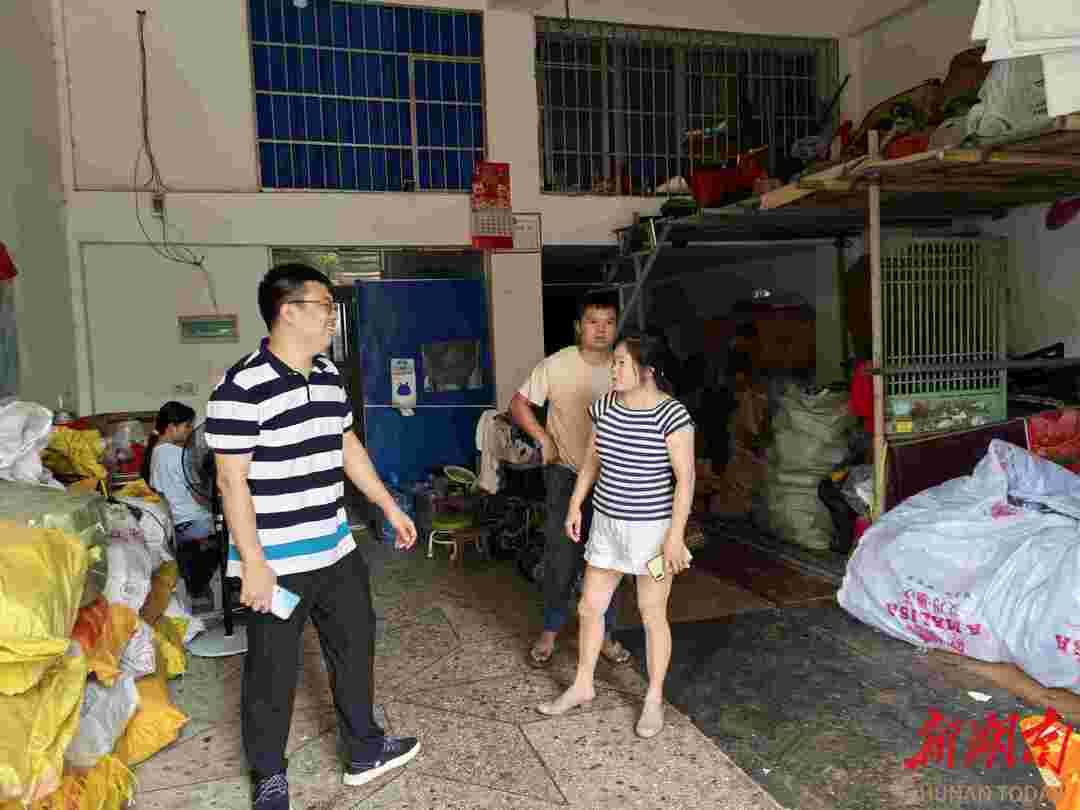 冷水滩区曲河街道：政协委员工作室开展“利剑护蕾”入户走访专项行动