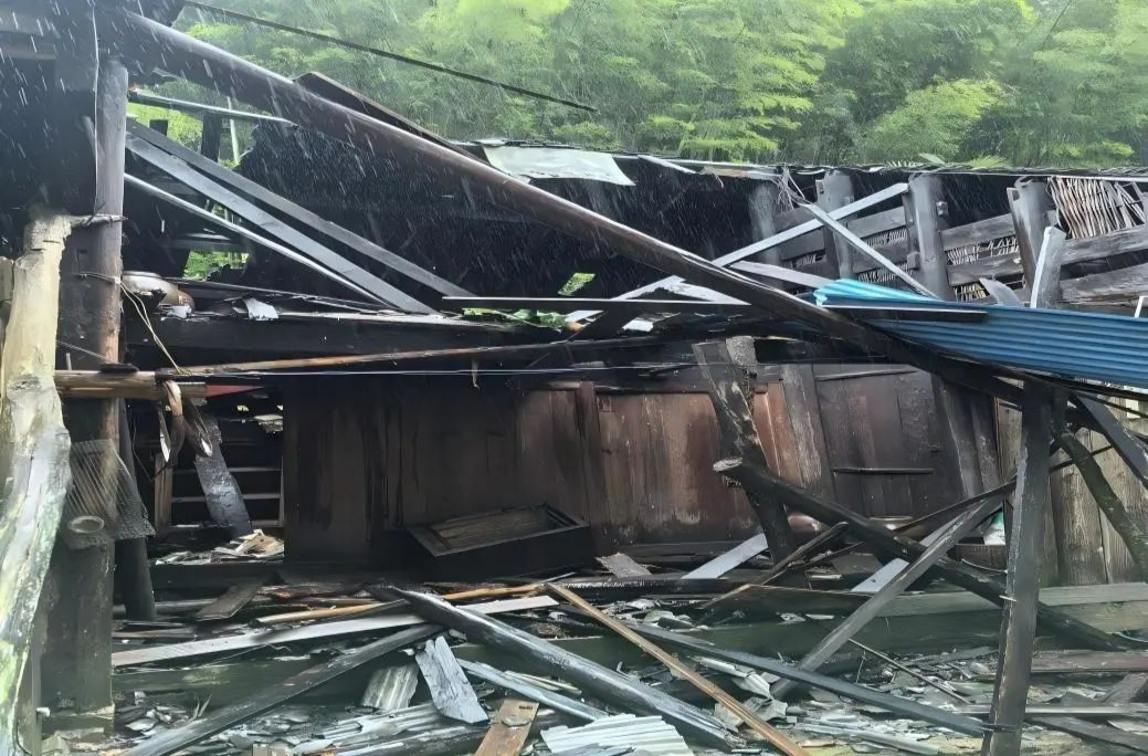 紧急转移！暴雨中的生命守护行动