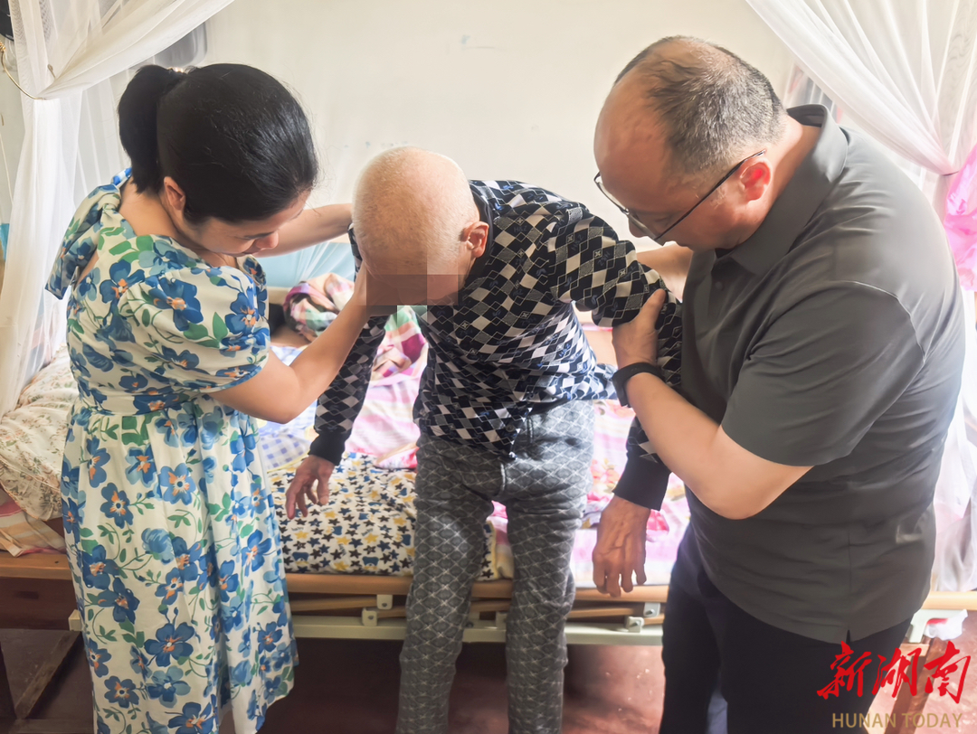 高龄不是手术的“拦路虎”，蓝山95岁骨折患者术后重新站立