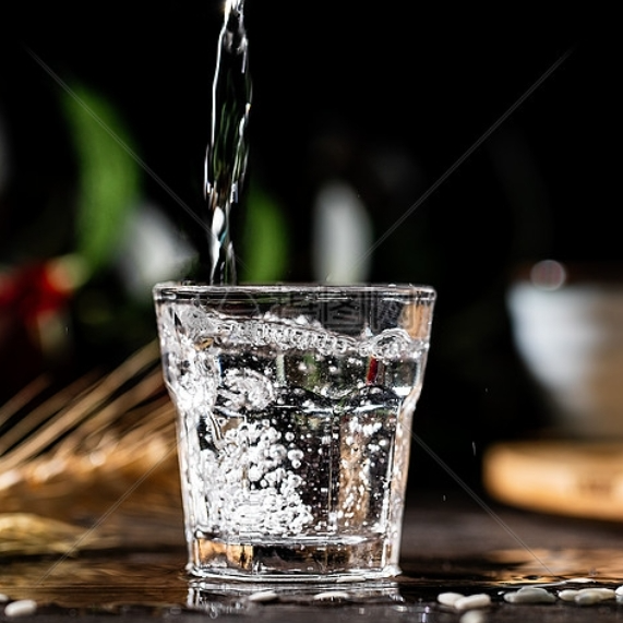 青年說｜莫讓虛假“陳釀”傷了消費(fèi)者信任