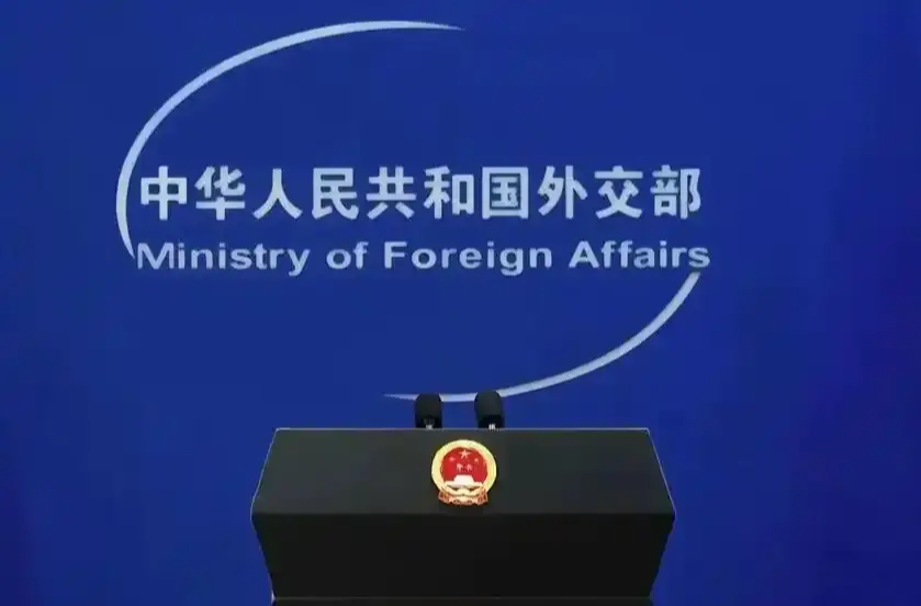 日本就中国在东海建设新设施提出抗议 外交部回应