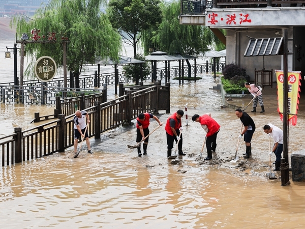暴雨過后 洪江區(qū)開展災(zāi)后恢復(fù)工作