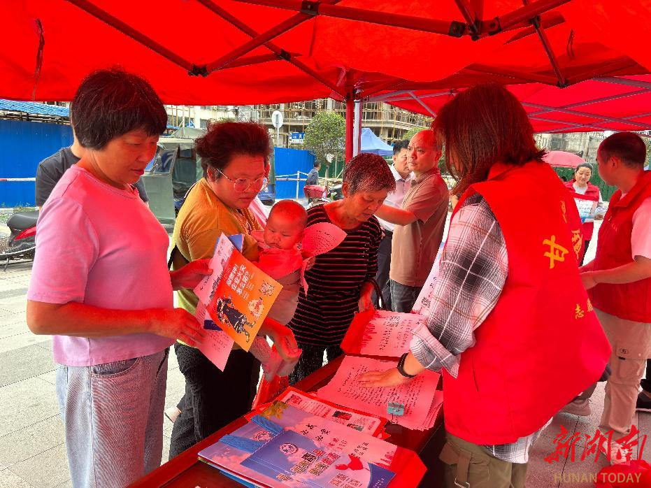 甘棠镇开展法治宣传活动，共绘和谐法治新画卷