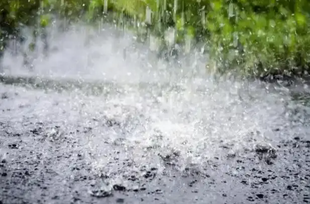 南方新一轮强降雨过程鼎盛时段到来