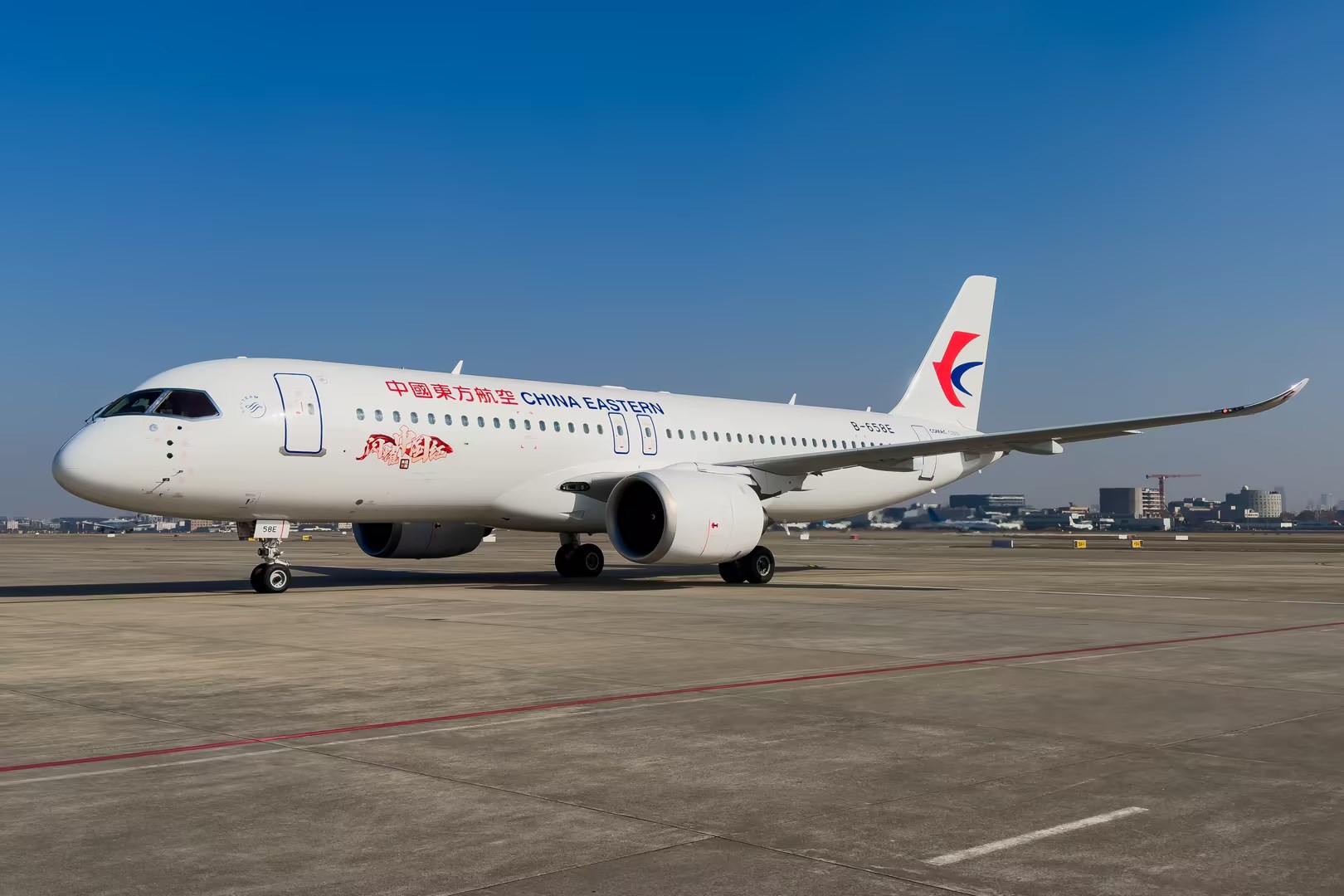 受中东局势影响，东航、国航、深航等5家航空公司发布相关航线退改政策