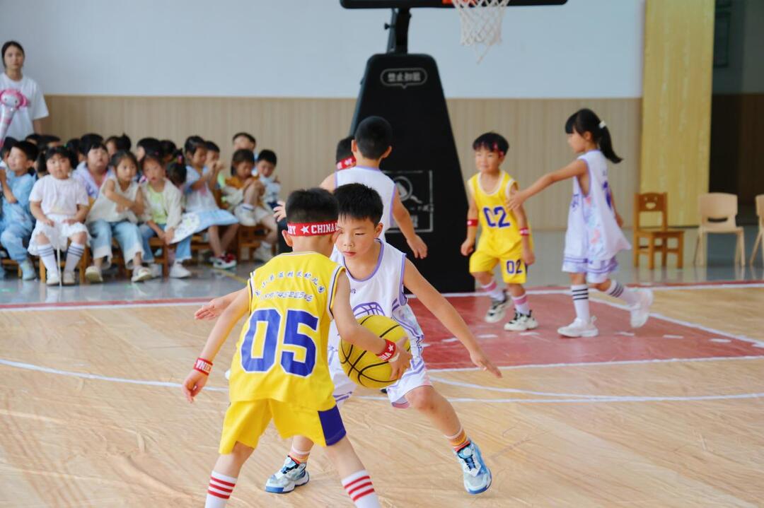 龙山县：“幼BA”联赛点燃运动热情