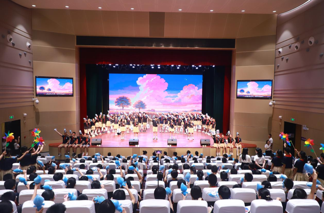 赠远航日志、吉祥物“点点滴滴”！高新区柘里渡小学温情送别毕业生