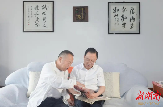 譚勇開展“七一”走訪慰問