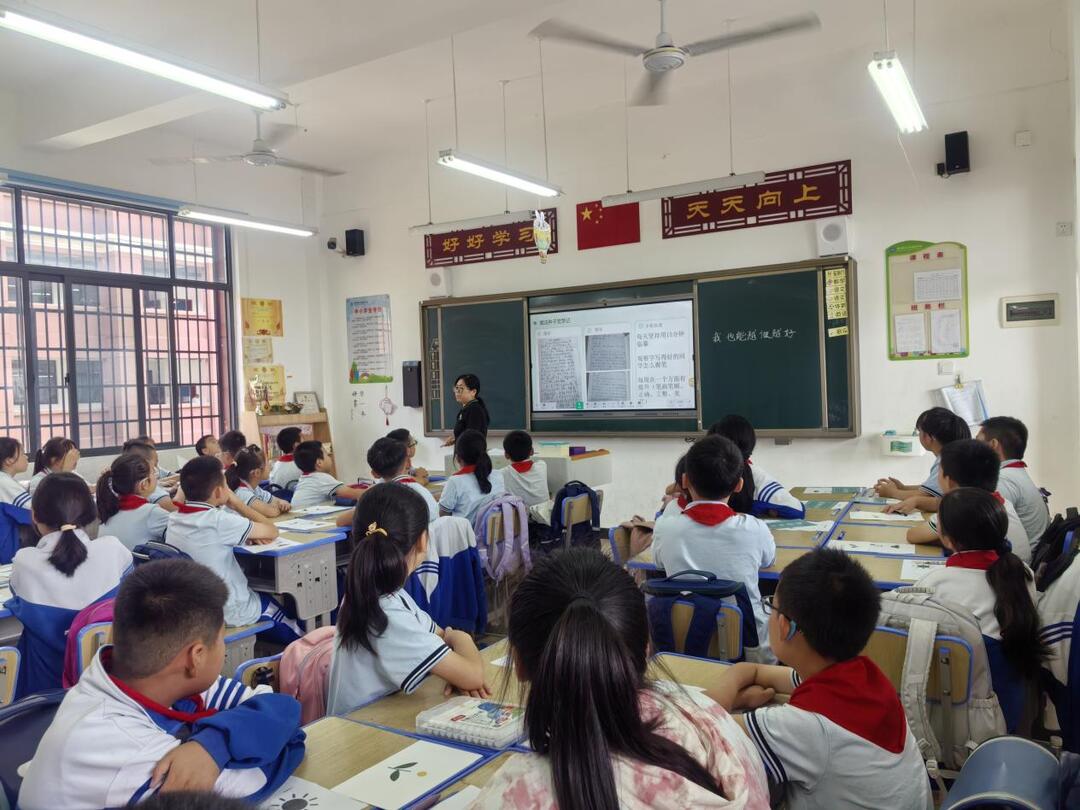南县中小学心理健康指导中心：聚焦心育素养 守护孩子心灵成长