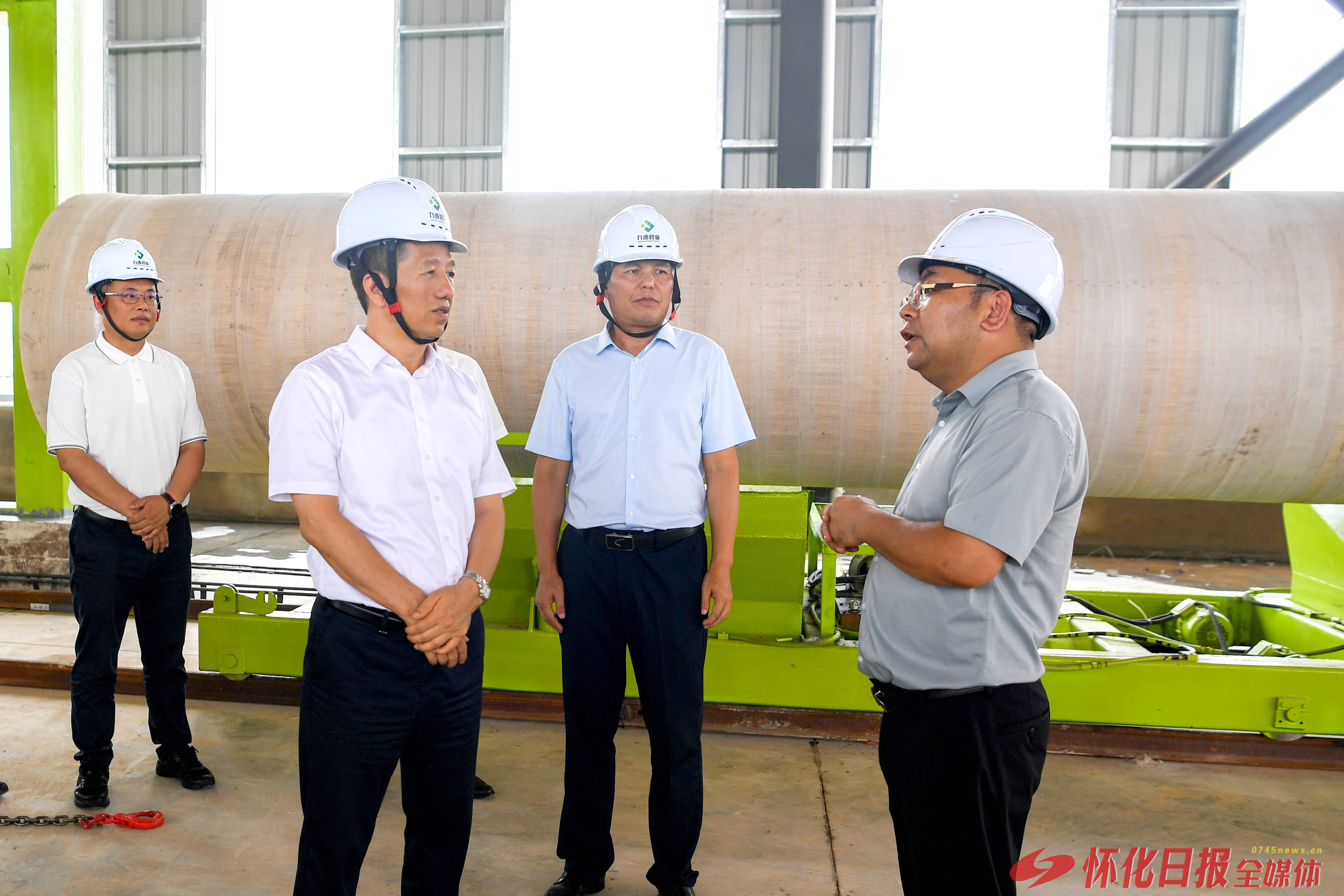 ​许忠建专题调研竹产业发展