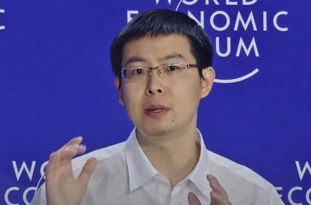 王兴兴答杨澜“如何成为今天的自己”：父母放养，我想干嘛就干嘛